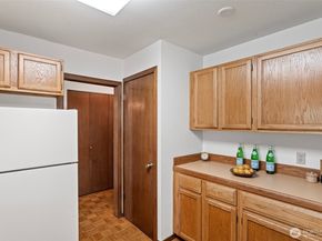 12840 SE 40th Court A4, Bellevue WA 98006