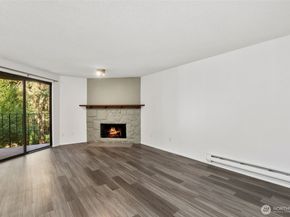 12742 NE 116th Lane J23, Kirkland WA 98034