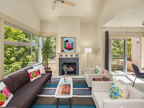 2035 Eastlake Avenue E 301, Seattle WA 98102