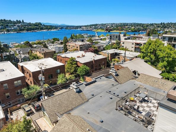 2035 Eastlake Avenue E 301, Seattle WA 98102