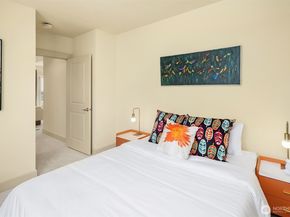 2035 Eastlake Avenue E 301, Seattle WA 98102