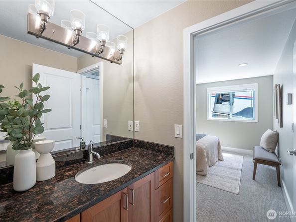 8980 Redmond Woodinville Road NE 101, Redmond WA 98052