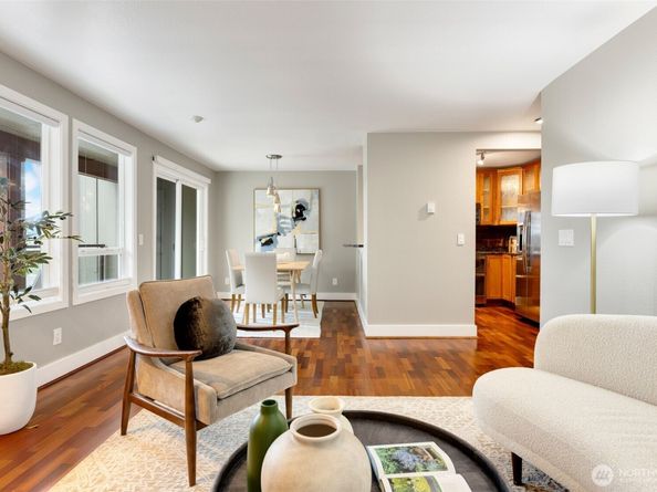 8980 Redmond Woodinville Road NE 101, Redmond WA 98052
