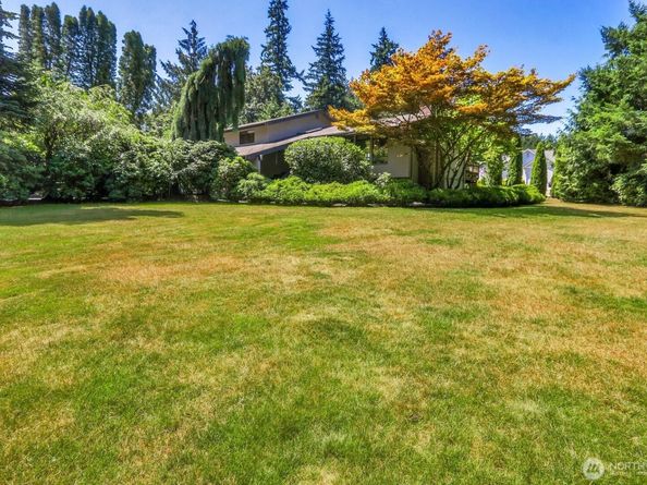 8 143rd Street SW, Lynnwood WA 98087