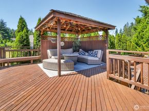 8 143rd Street SW, Lynnwood WA 98087