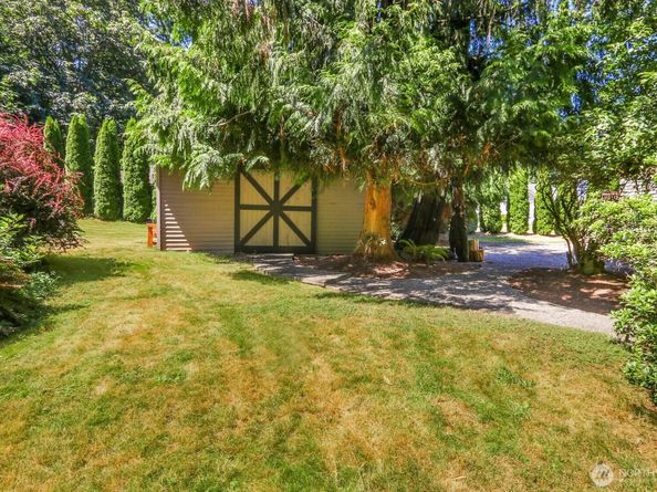 8 143rd Street SW, Lynnwood WA 98087