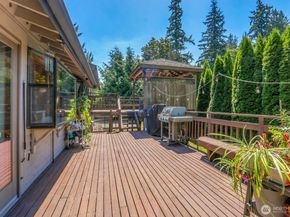 8 143rd Street SW, Lynnwood WA 98087