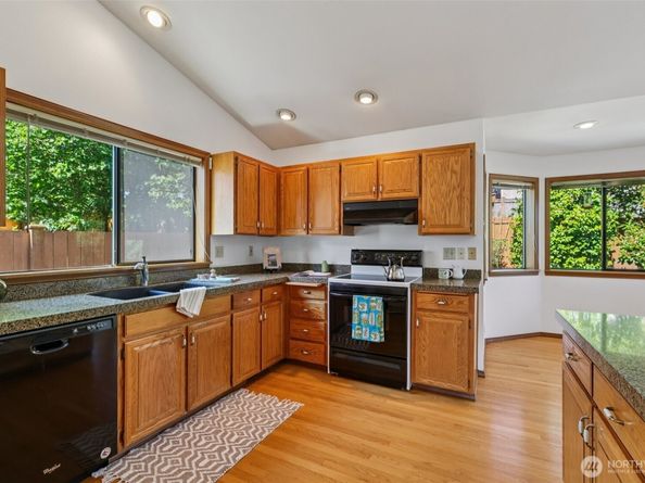 13400 44th Avenue W, Mukilteo WA 98275