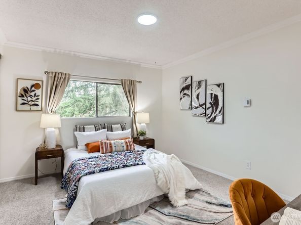 14547 NE 40th St J302, Bellevue WA 98007