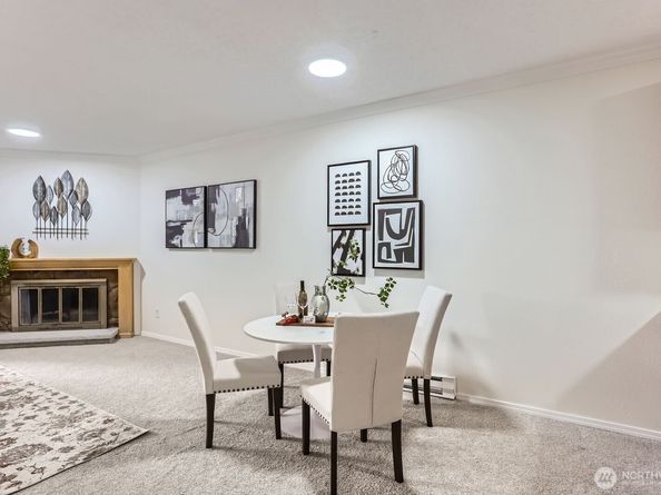 14547 NE 40th St J302, Bellevue WA 98007