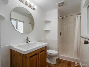 1908 SE 21st Place, Renton WA 98055