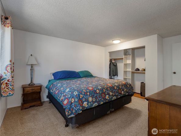 1908 SE 21st Place, Renton WA 98055