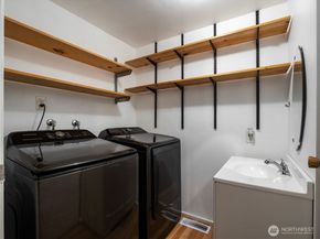 1908 SE 21st Place, Renton WA 98055