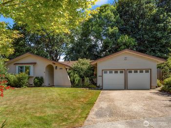1908 SE 21st Place