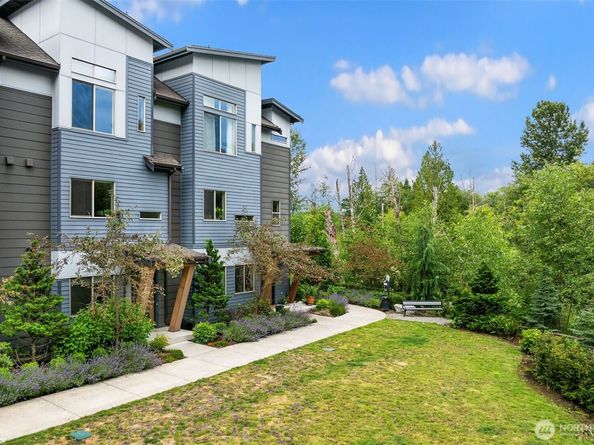 1910 Riva Lane NW, Issaquah WA 98027