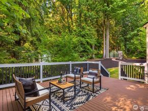 17524 214th Avenue NE, Woodinville WA 98077
