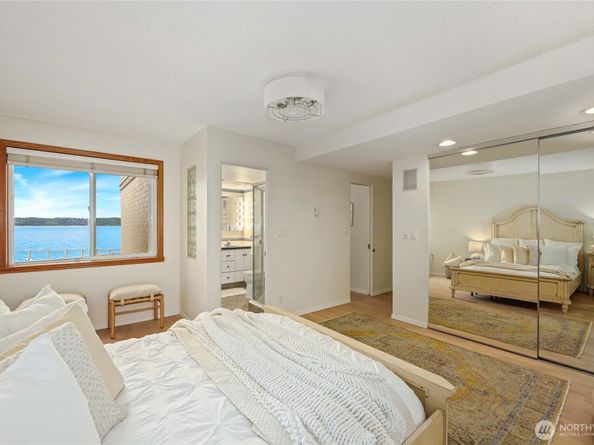 10203 47th Avenue SW A206, Seattle WA 98146