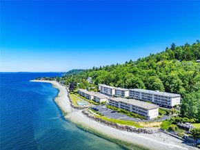 10203 47th Avenue SW A206, Seattle WA 98146
