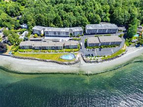 10203 47th Avenue SW A206, Seattle WA 98146