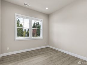 14449 133rd Place NE 6, Woodinville WA 98072