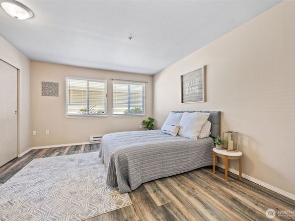 11130 SE 208th Street N101, Kent WA 98031