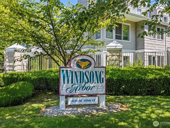 11130 SE 208th Street N101, Kent WA 98031