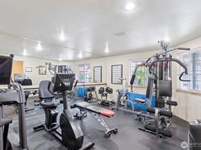14007 NE 181st Street A102, Woodinville WA 98072