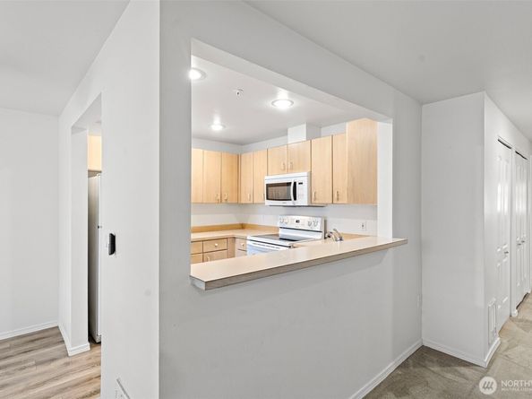 14007 NE 181st Street A102, Woodinville WA 98072