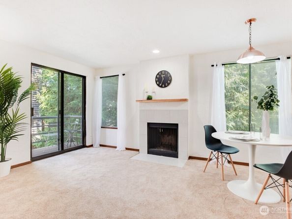 1200 6th Avenue N 6, Seattle WA 98109