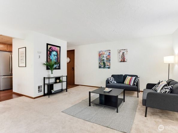 1200 6th Avenue N 6, Seattle WA 98109