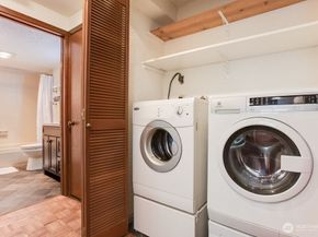 1200 6th Avenue N 6, Seattle WA 98109