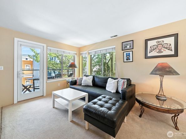 29 Etruria Street B405, Seattle WA 98109