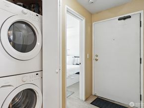 29 Etruria Street B405, Seattle WA 98109