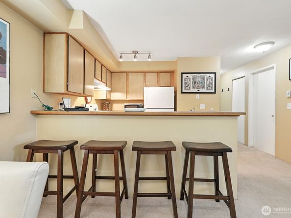 29 Etruria Street B405, Seattle WA 98109