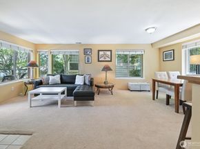 29 Etruria Street B405, Seattle WA 98109