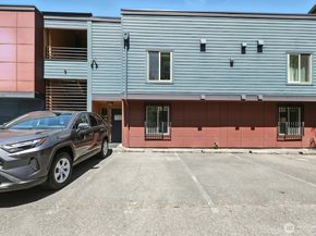 29 Etruria Street B405, Seattle WA 98109