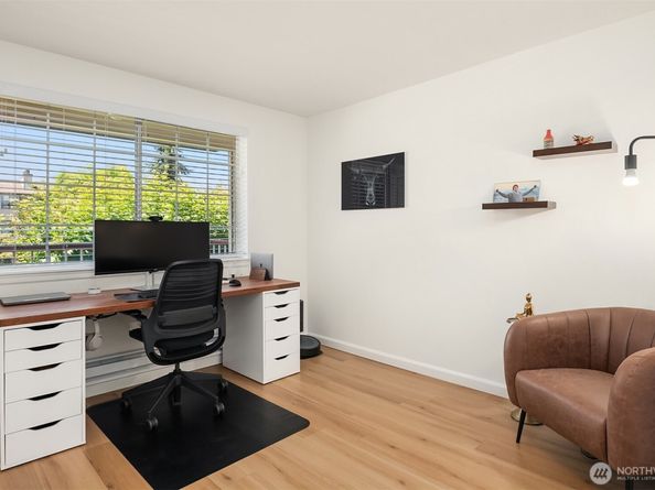130 NE 95th Street A106, Seattle WA 98115