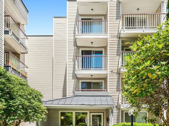 130 NE 95th Street A106, Seattle WA 98115