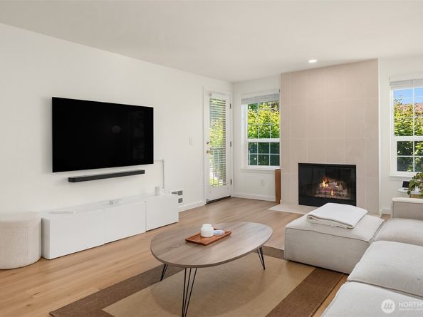 130 NE 95th Street A106, Seattle WA 98115