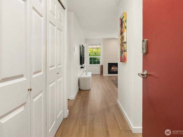 130 NE 95th Street A106, Seattle WA 98115