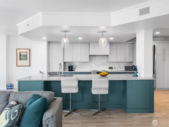 177 107th Avenue NE 1906, Bellevue WA 98004
