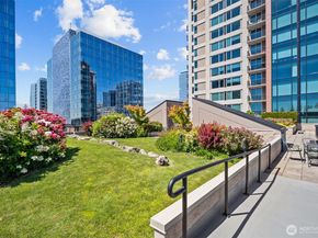 177 107th Avenue NE 1906, Bellevue WA 98004