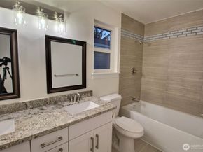 15188 5th Lane S B, Burien WA 98148