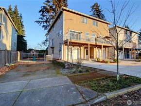 15188 5th Lane S B, Burien WA 98148