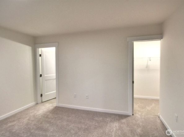 15188 5th Lane S B, Burien WA 98148
