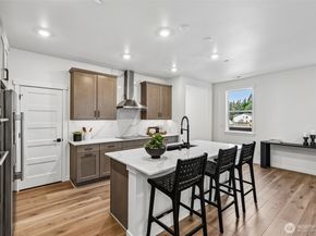 24319 13th Avenue SE CR21, Bothell WA 98021