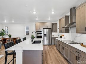 24319 13th Avenue SE CR21, Bothell WA 98021