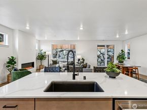 24319 13th Avenue SE CR21, Bothell WA 98021