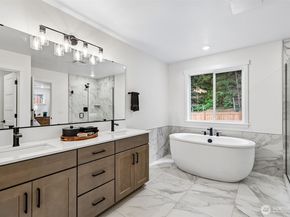 24319 13th Avenue SE CR21, Bothell WA 98021