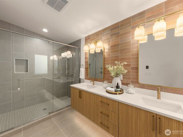 5203 Sand Point Place NE, Seattle WA 98105